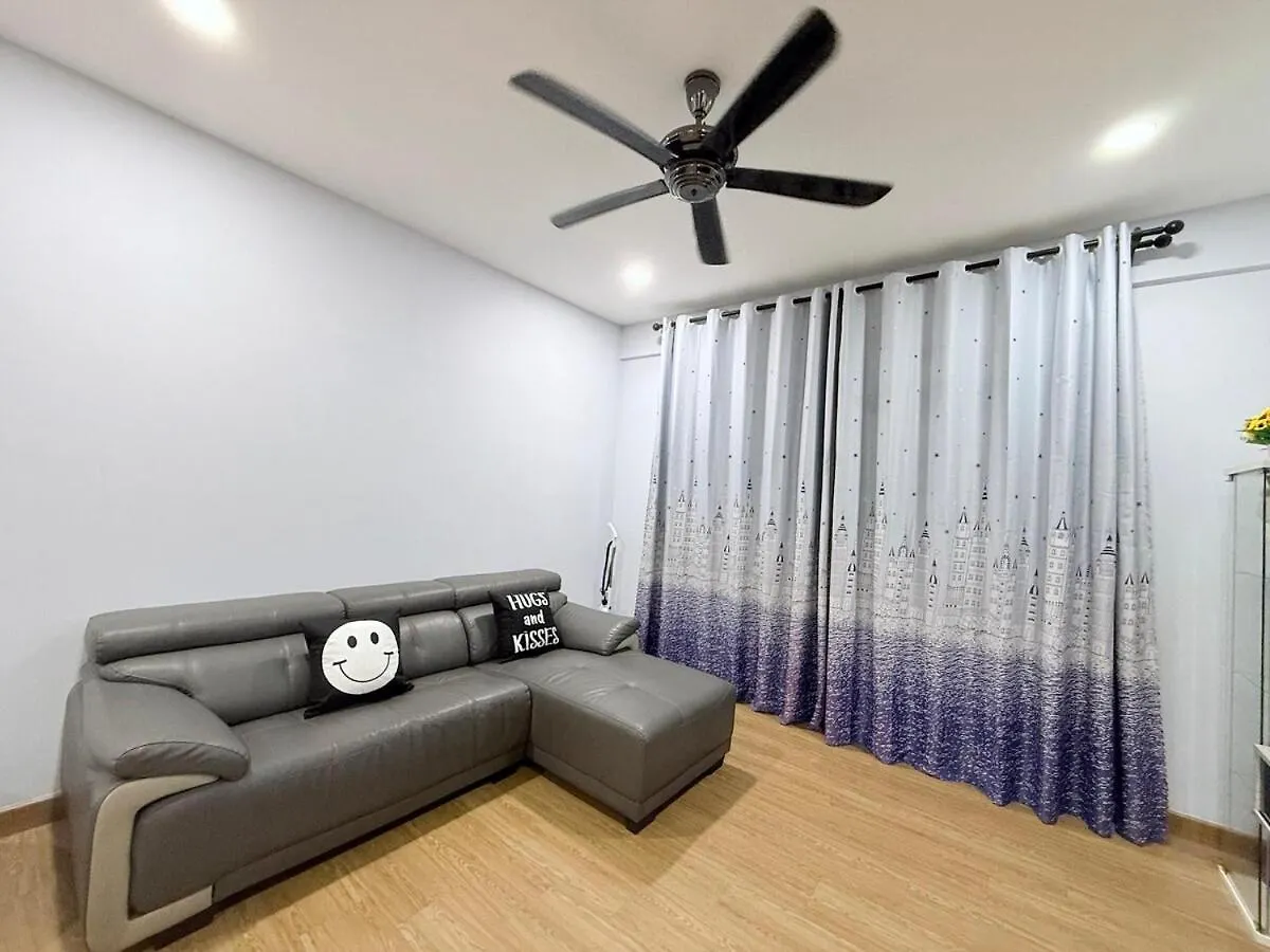 Family & Business Welcome 1-7Pax At D Secret Garden-Johor Bahru Town-Mid Valley-Paradigm Mall-Utm-Dato Onn 아파트